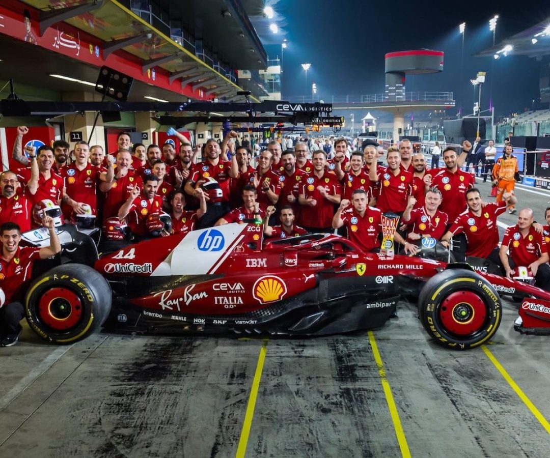 Ex-engenheiro de Schumacher critica gerência da Ferrari em 25