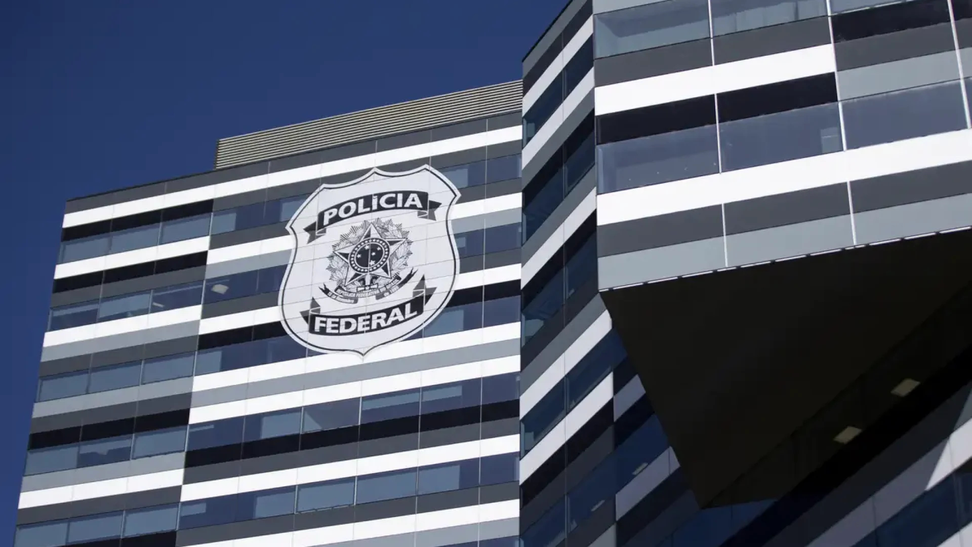 Governo autoriza nomeação de mil aprovados no concurso da PF