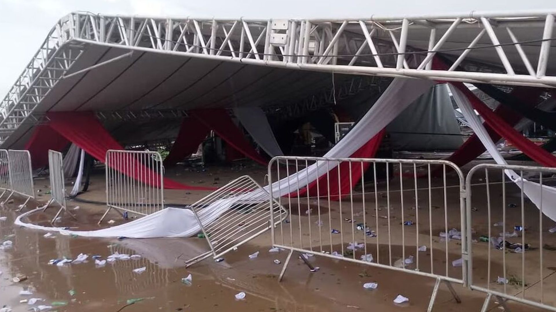 SP: Uma pessoa morre e 40 se ferem em queda de estrutura durante festa