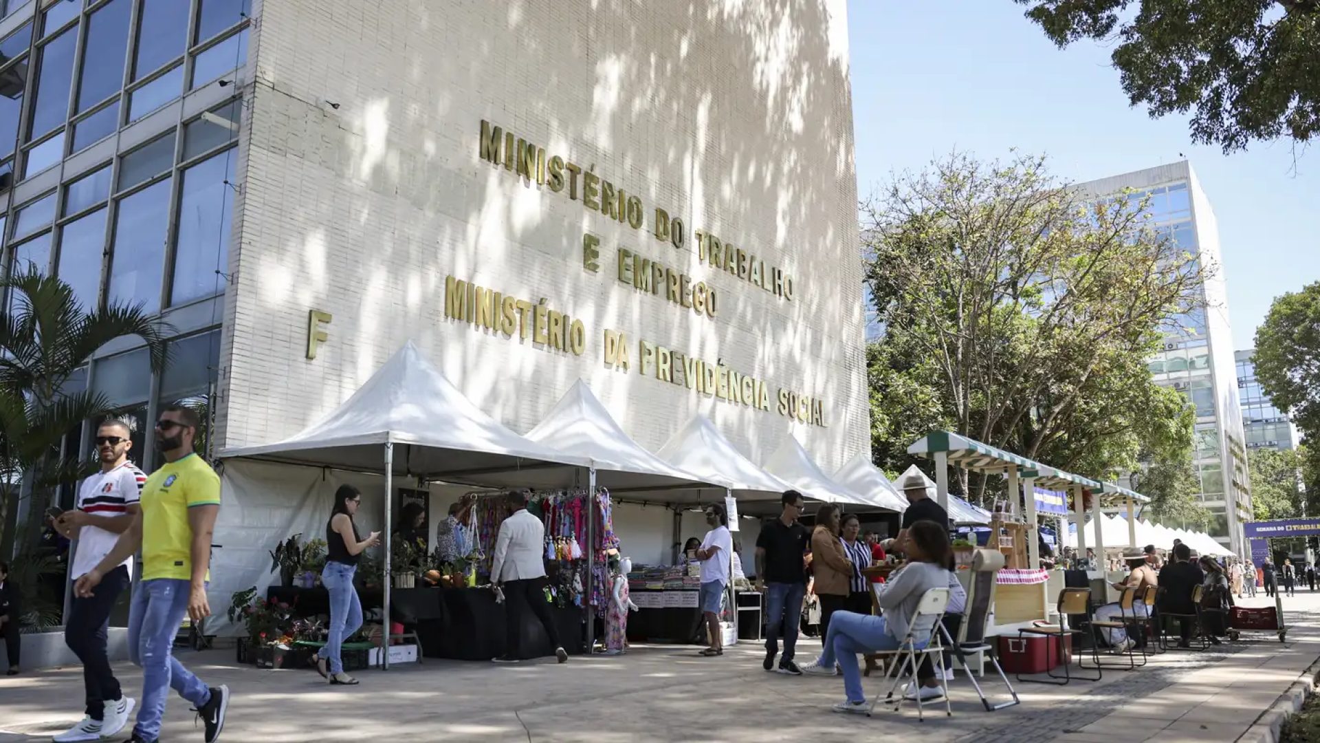 Governo libera mais R$ 4,6 bi para pagar saque-aniversário do FGTS