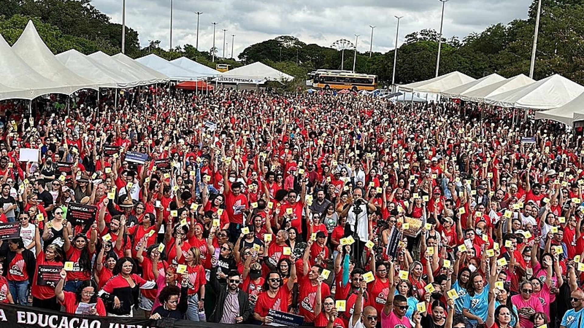 GDF envia reestruturação do magistério à CLDF que deve votar nesta semana