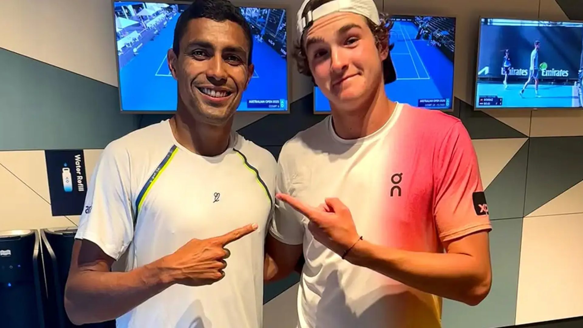 Duelo entre João Fonseca e Thiago Monteiro agita noite do Rio Open