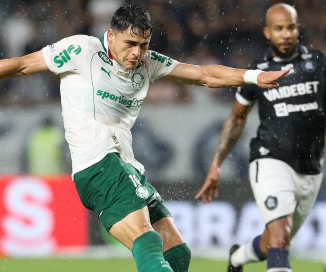 Palmeiras não aproveita expulsão do Remo e empata em jogo atrasado pela chuva