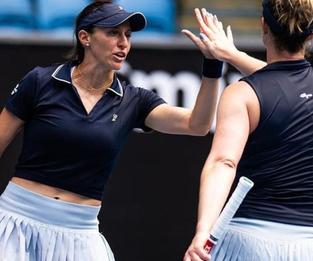 Dupla de Stefani vence 2º jogo e vai às quartas do WTA 1000 de Doha