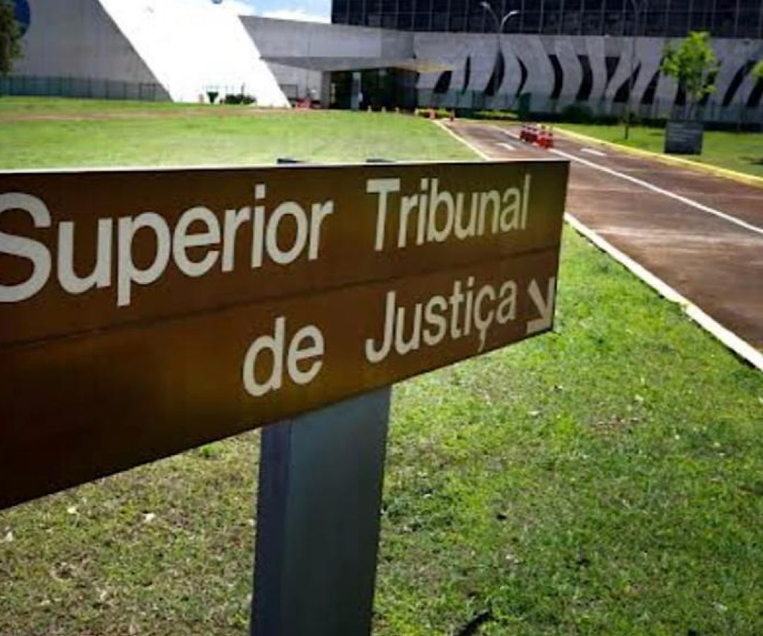 PF pede a Zanin para aprofundar investigação sobre filha de ministro do STJ e assessores da Corte