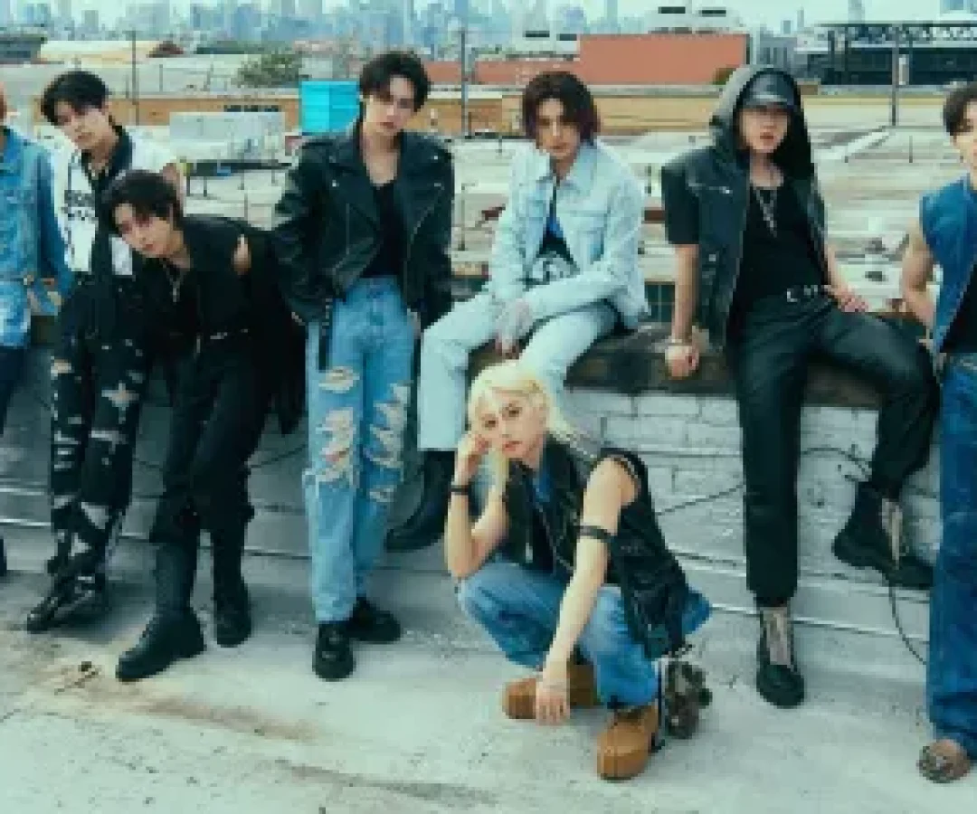 stray kids k pop.jpg