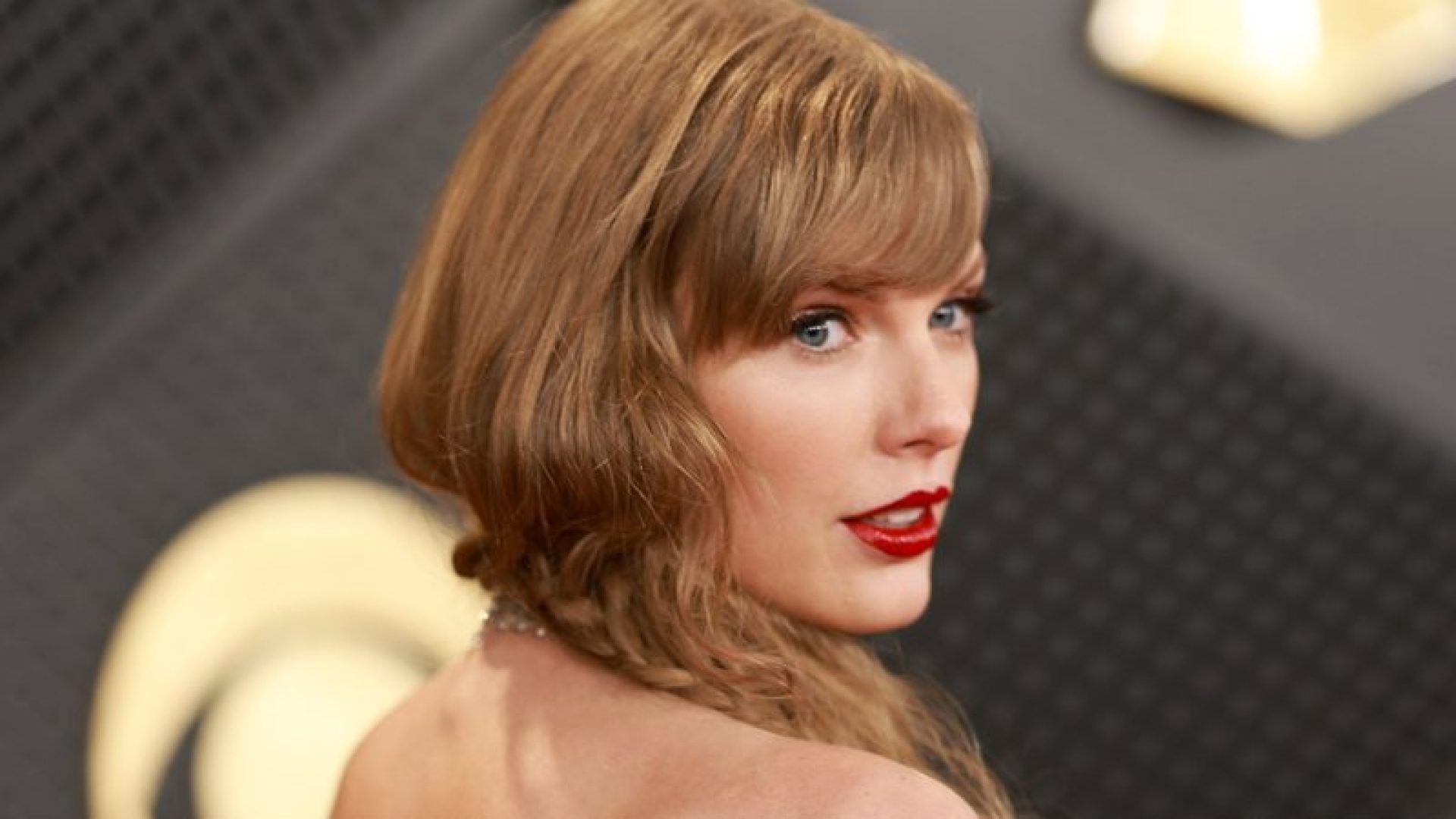 Síndrome da irmã mais velha: o que é e por que virou tema de música de Taylor Swift