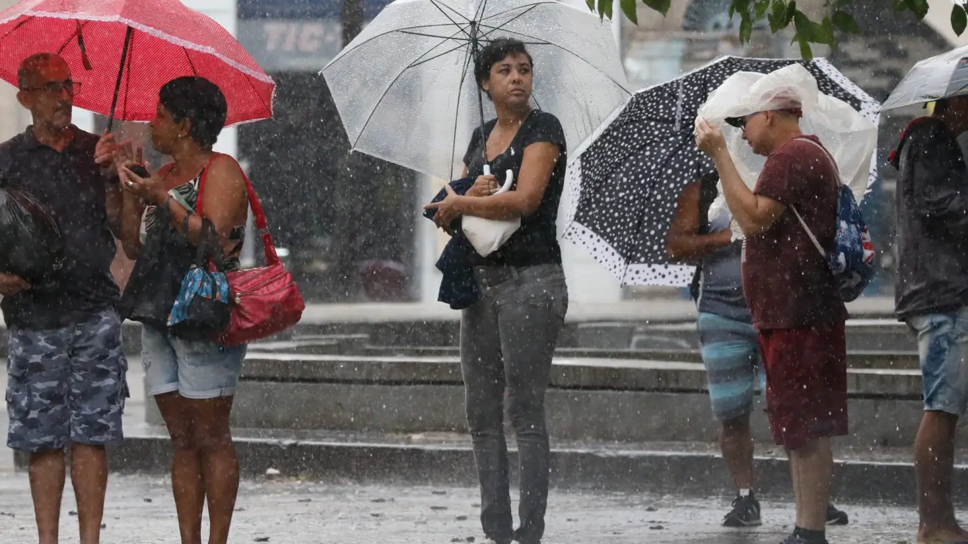 Inmet alerta para tempestades no Sudeste e Sul do país