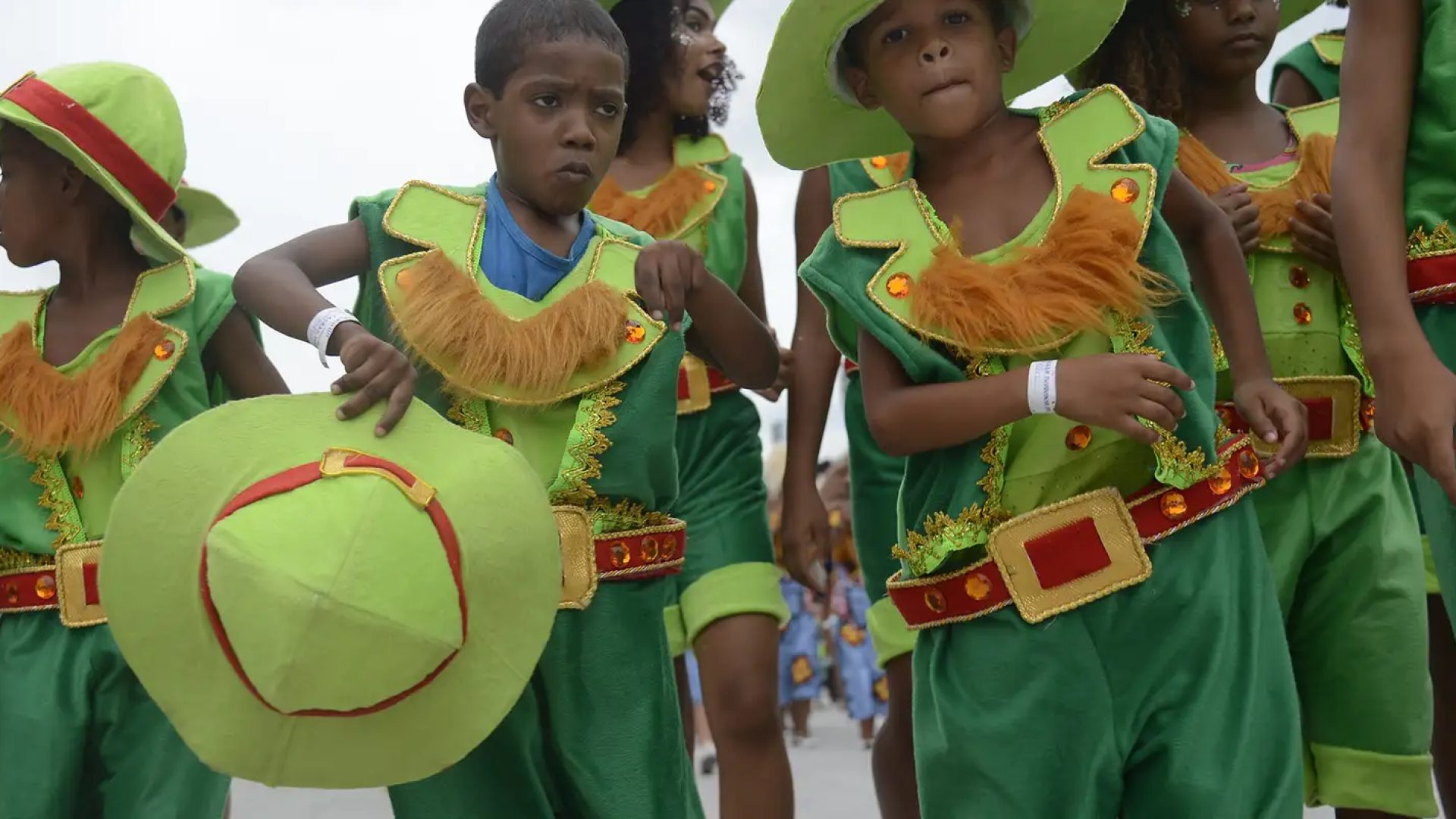 Escolas de samba mirins desfilam nesta sexta na Marquês de Sapucaí
