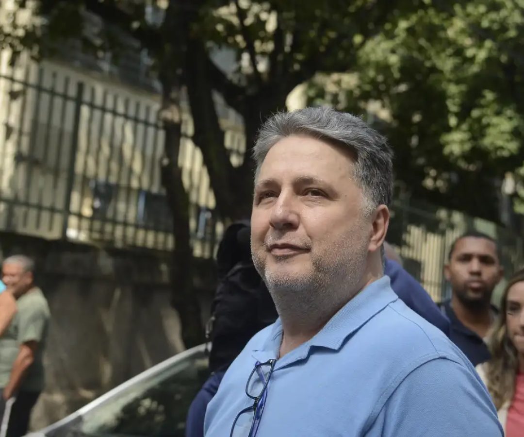TRE-RJ proíbe Garotinho de ir a debate e ter propaganda eleitoral