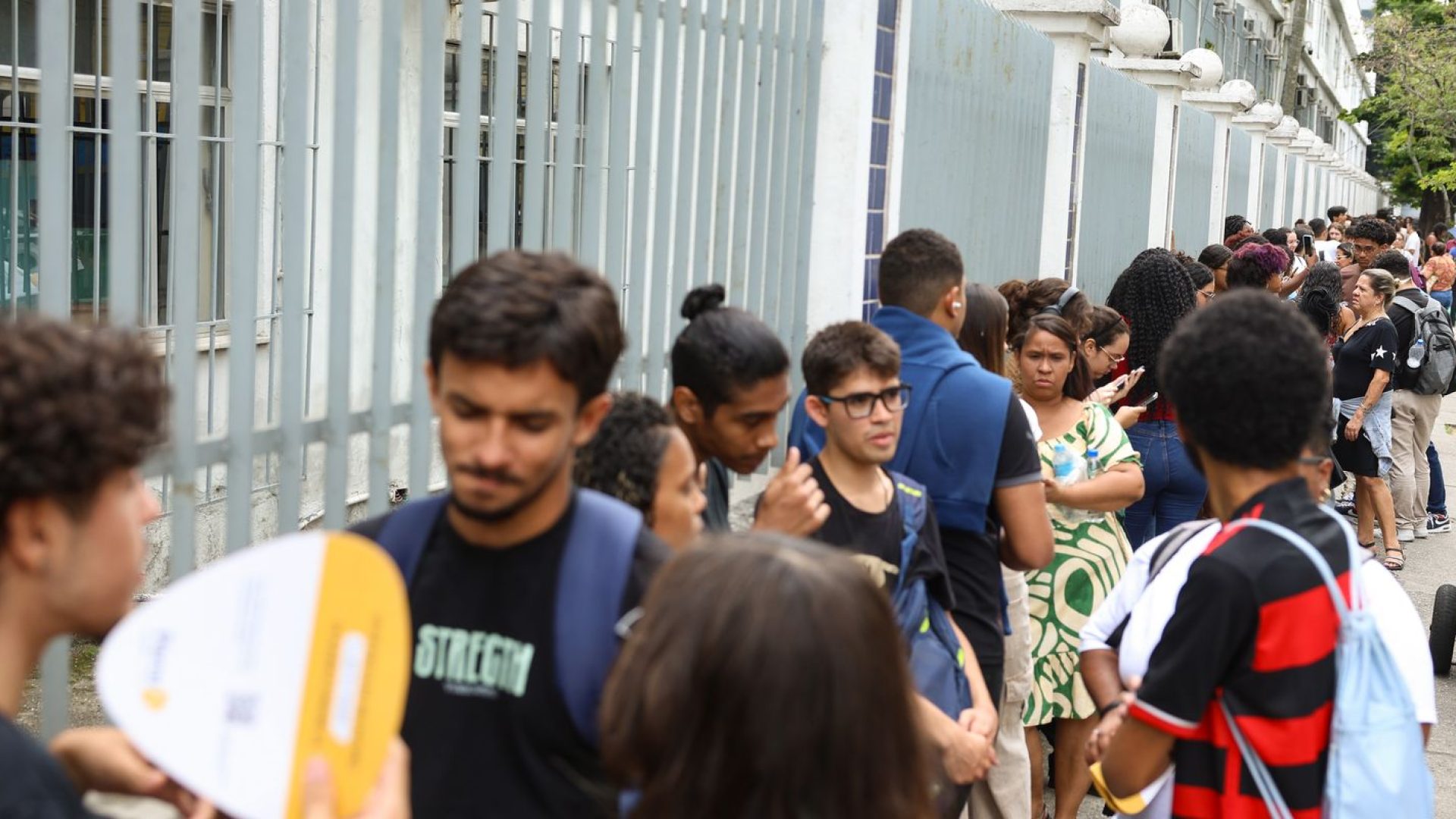 Candidatos relatam expectativa para 2º dia de prova do Enem 2025