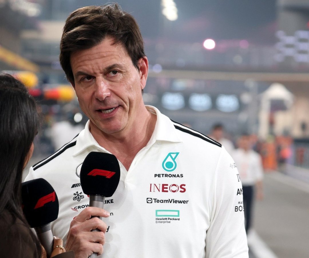 Mercedes quer reduzir número de equipes-cliente na F1