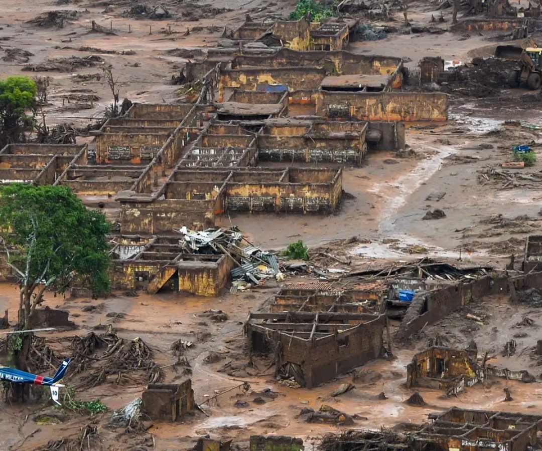 Hoje é Dia: tragédia de Mariana, favelas e radialistas em destaque