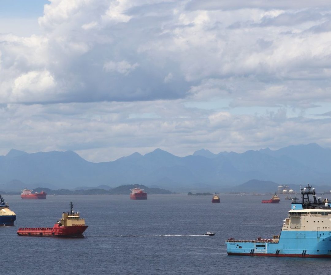 MPF denuncia empresas por despejo de resíduos na Baía de Guanabara