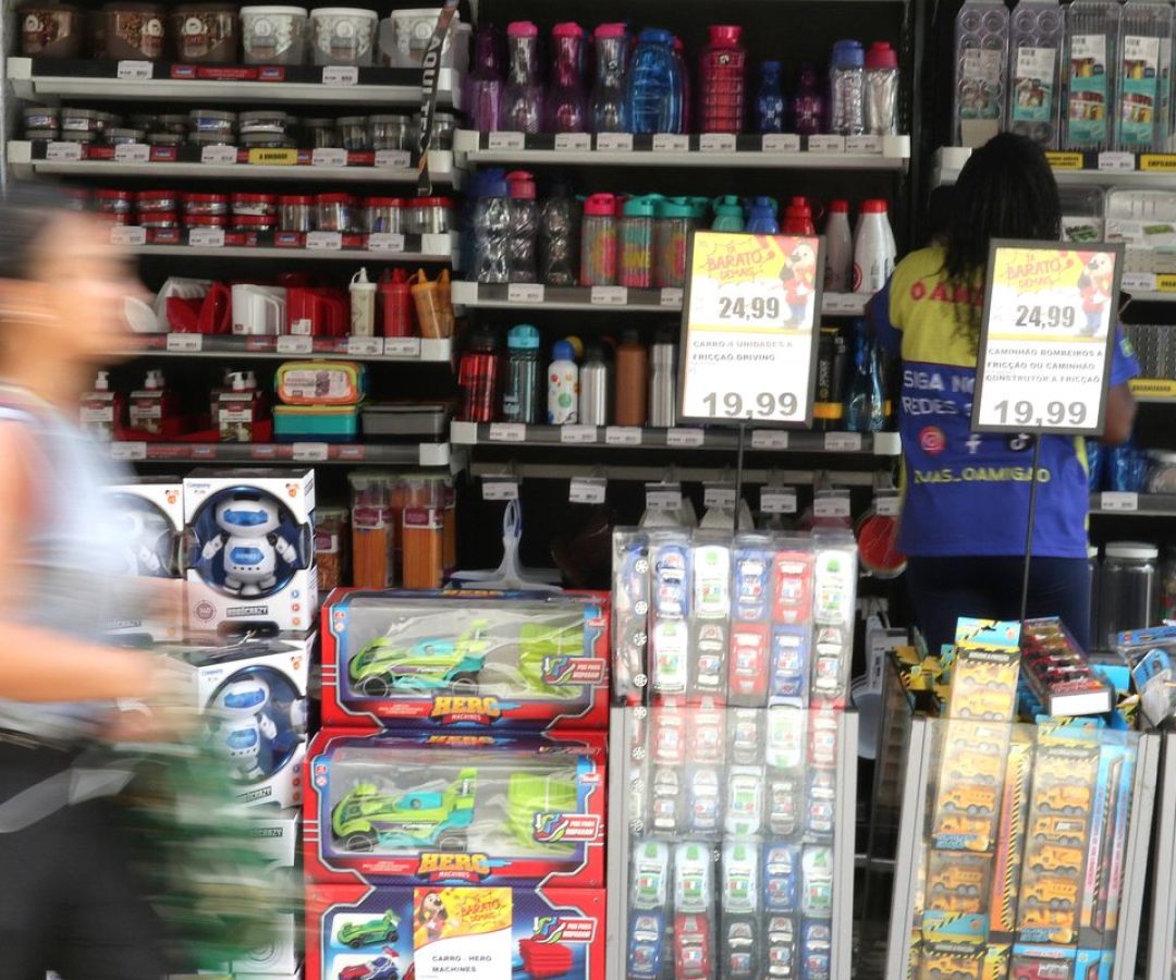 Manutenção da Selic em 15% ao ano preocupa setor produtivo