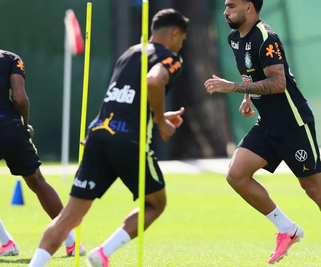 Seleção brasileira se reapresenta e faz 1º treino para encarar Haiti