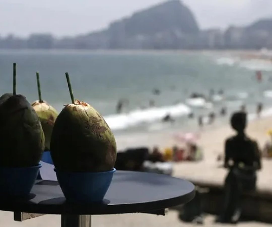 Turismo deve movimentar R$ 155 bi e gerar 85 mil vagas temporárias na alta temporada, diz CNC