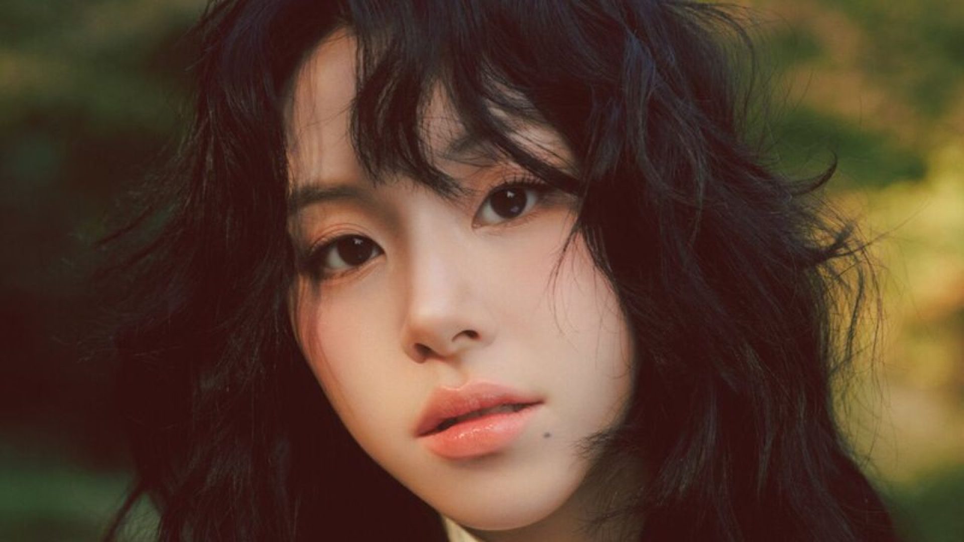 Chaeyoung, do Twice, deixa JYP Entertainment e anuncia projeto solo