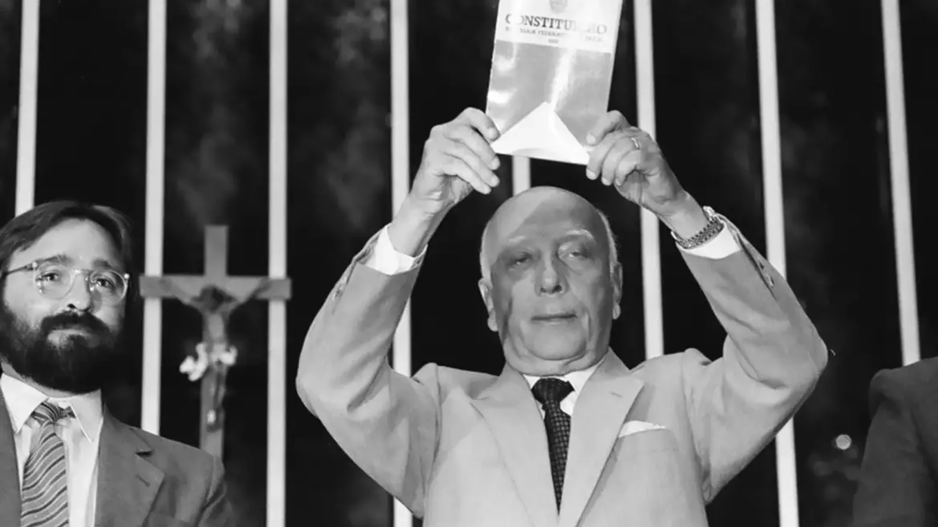 A união, a força e a importância da representação política