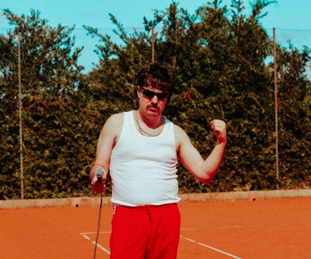 Turnê “meus amigos me abandonaram” marca nova fase de Vinces