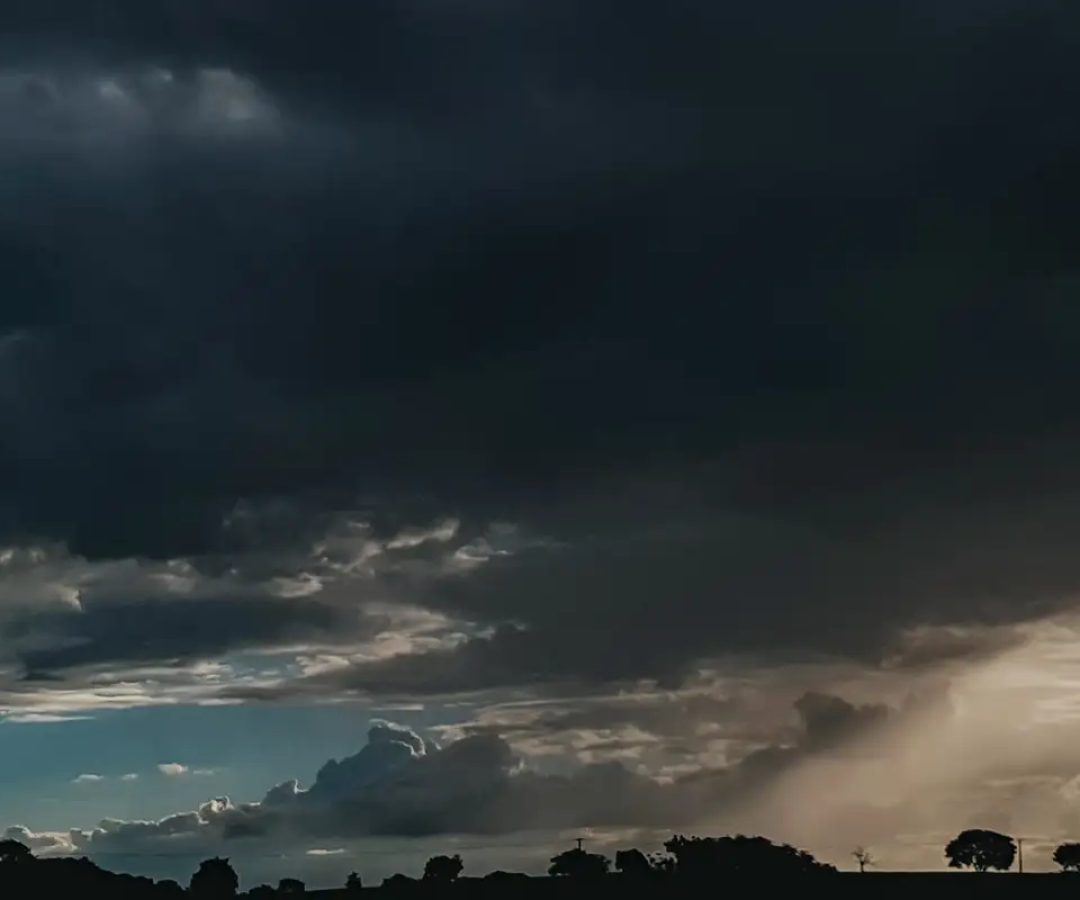 Rio Grande do Sul terá chuva intensa e ventos de até 100 km/h