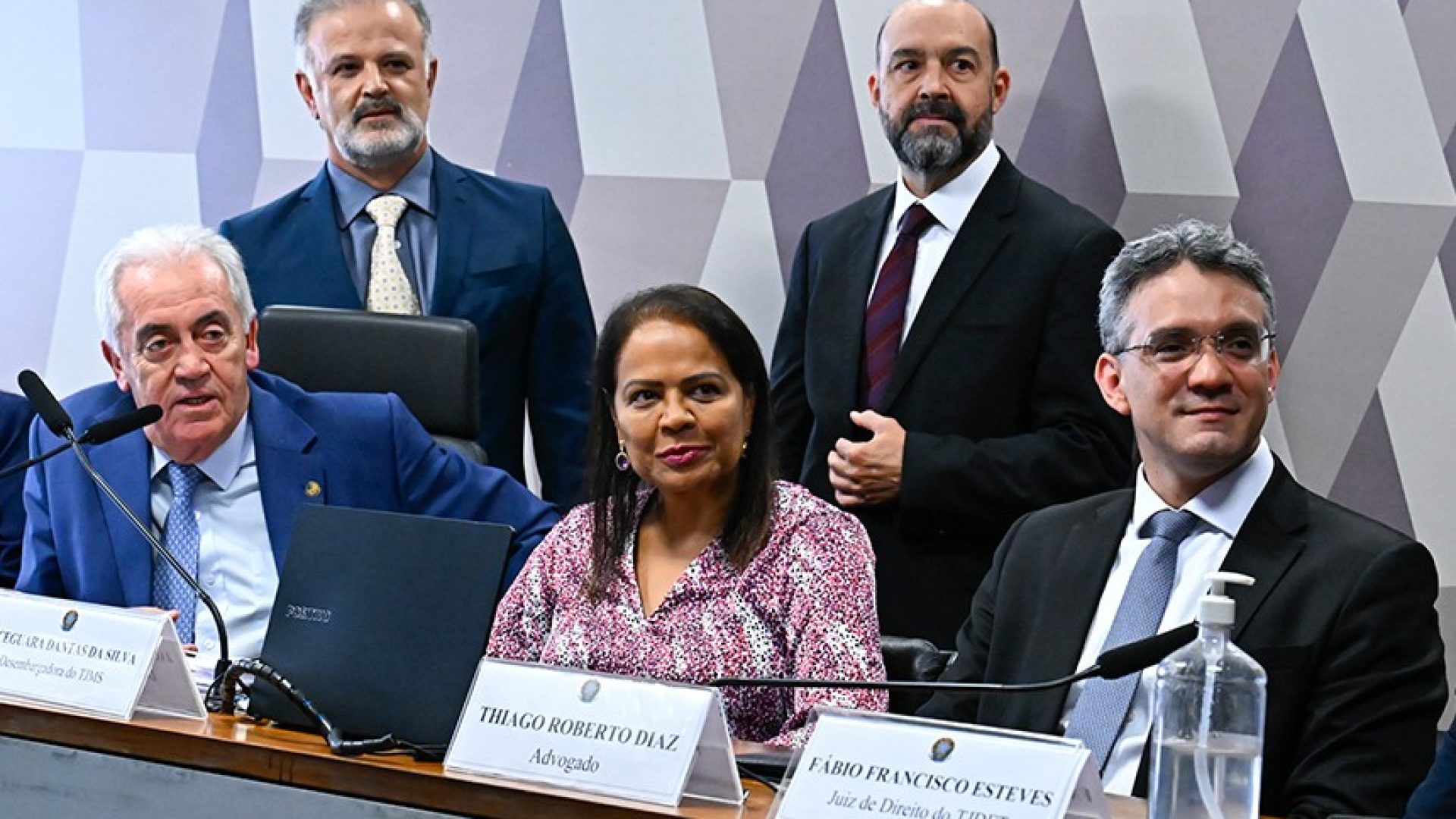 Aprovada indicação de Thiago Diaz para o CNMP — Senado Notícias