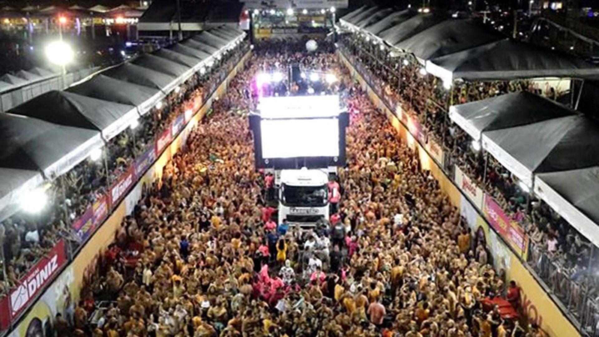 Lei inclui Carnatal no calendário turístico oficial do Brasil — Senado Notícias