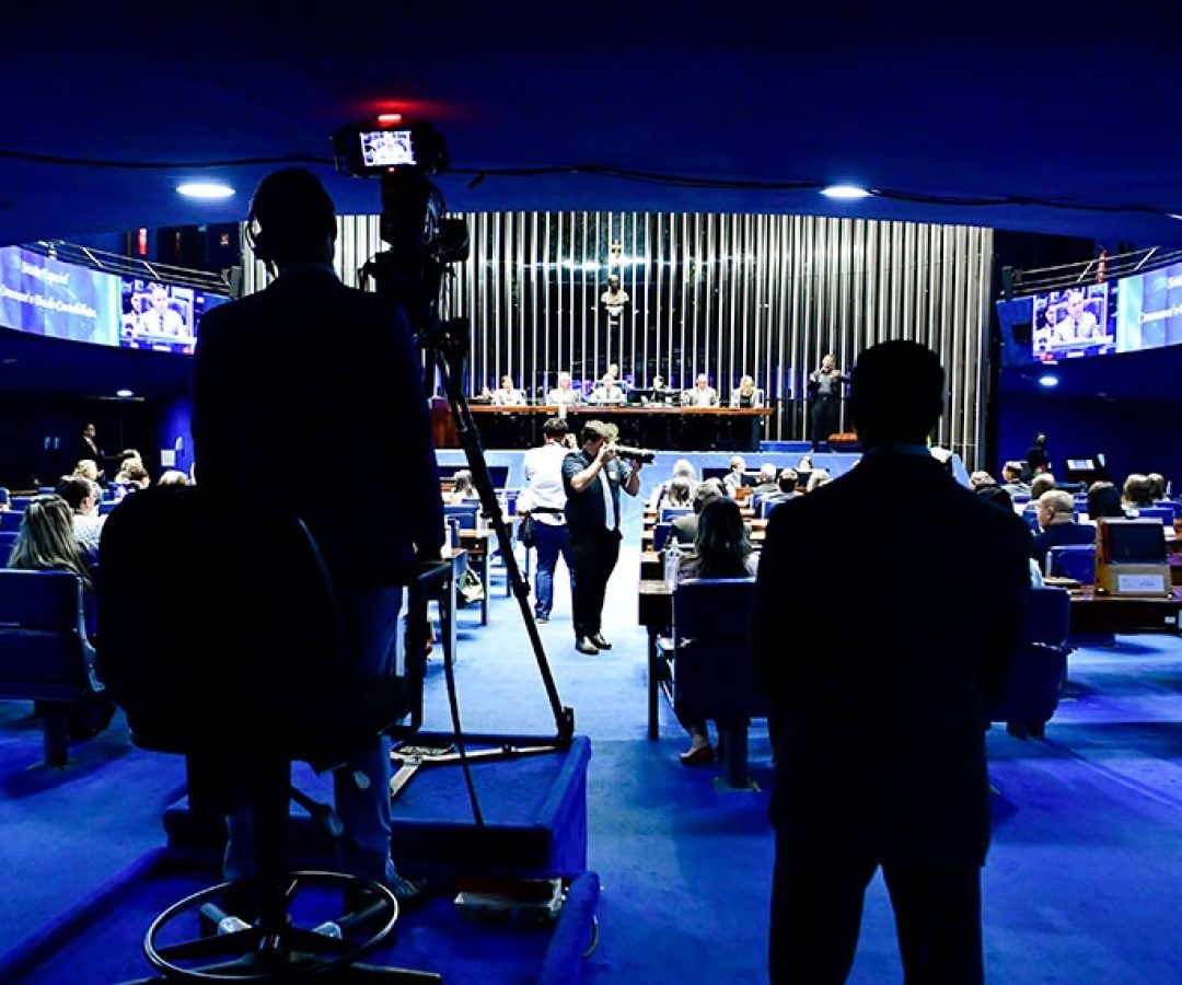 Aprovado requerimento de sessão para comemorar os 30 anos da TV Senado — Senado Notícias