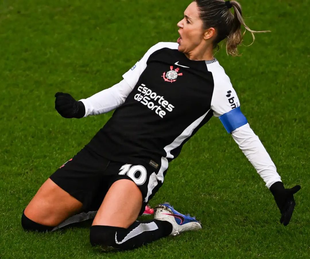 Com gol de Gabi Zanotti, Corinthians vai à final da Copa das Campeãs