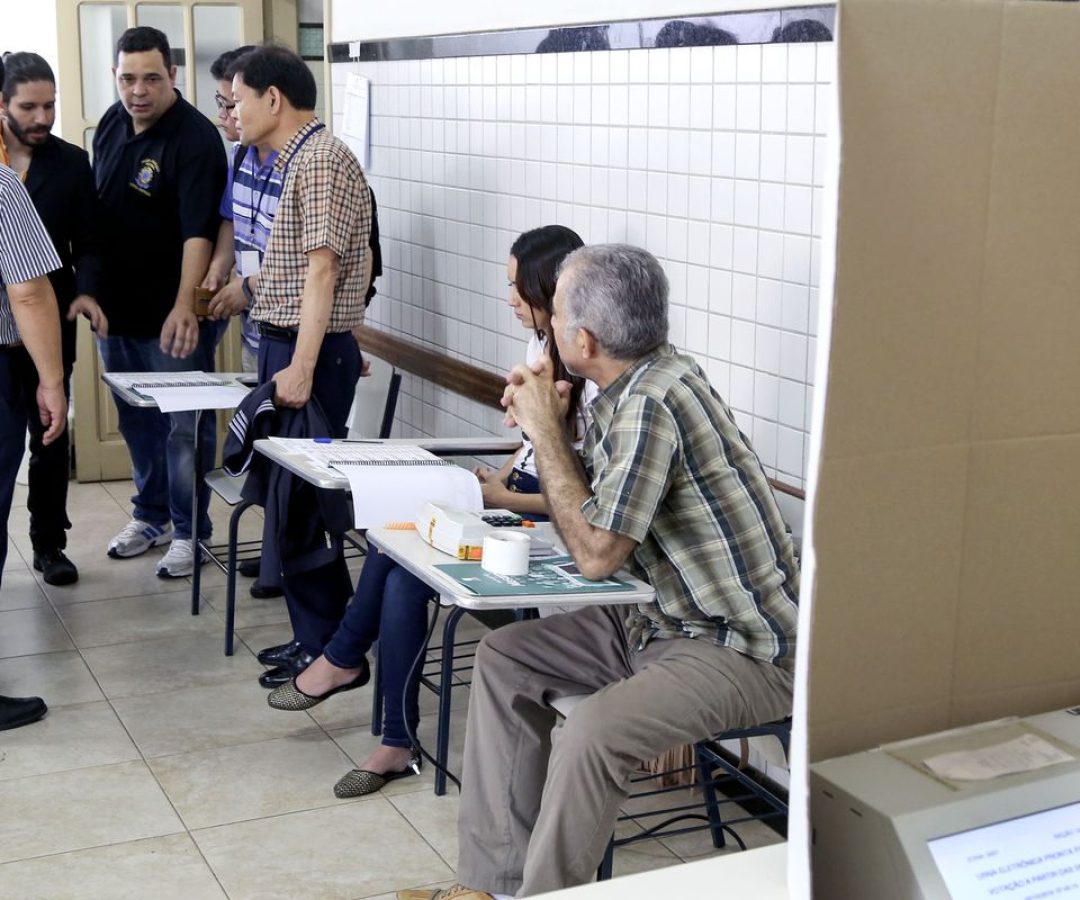 Justiça Eleitoral começa a convocar mesários para eleições de outubro